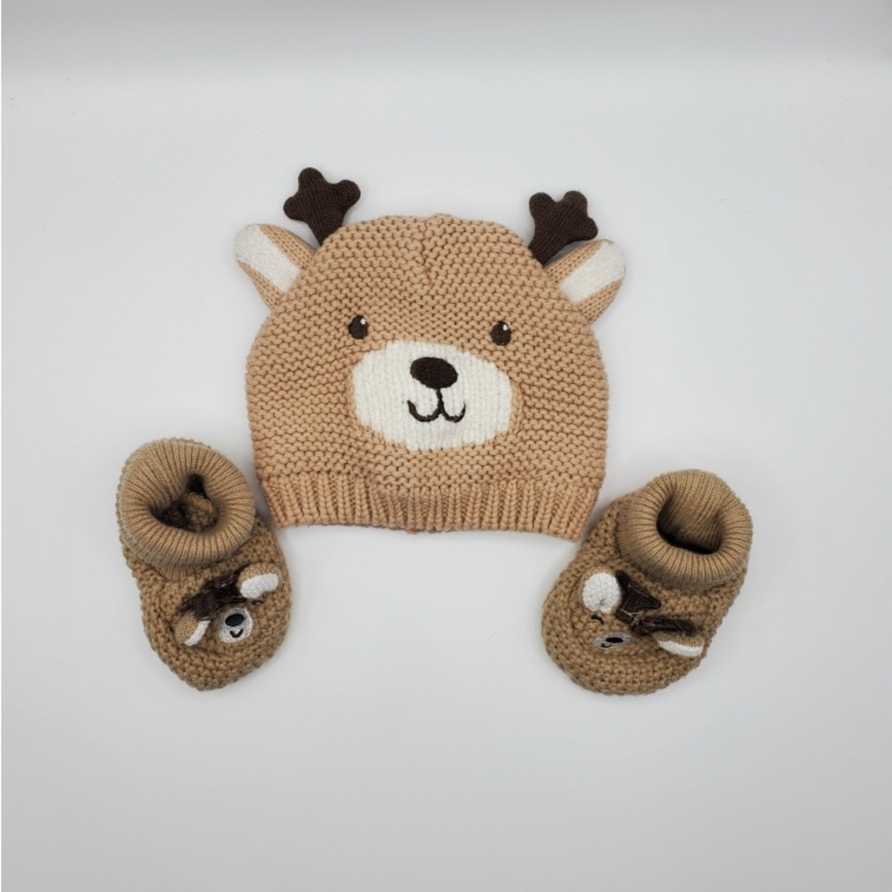 Hat & Booties Set